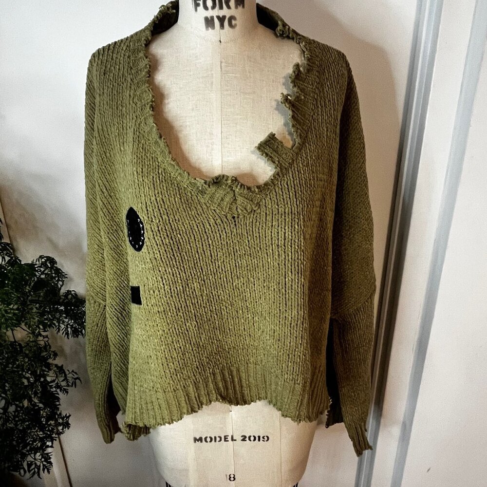 POL Distressed Oversized Chenille Cropped Sweater With Patch Embellishments Size